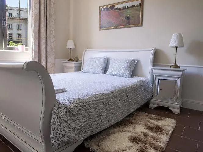 Presidency House Self Check-in * Szófia